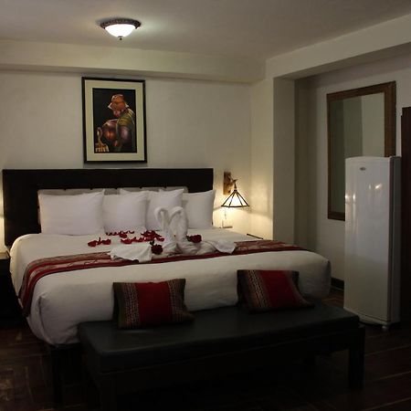 Hotel Montecristo クスコ エクステリア 写真
