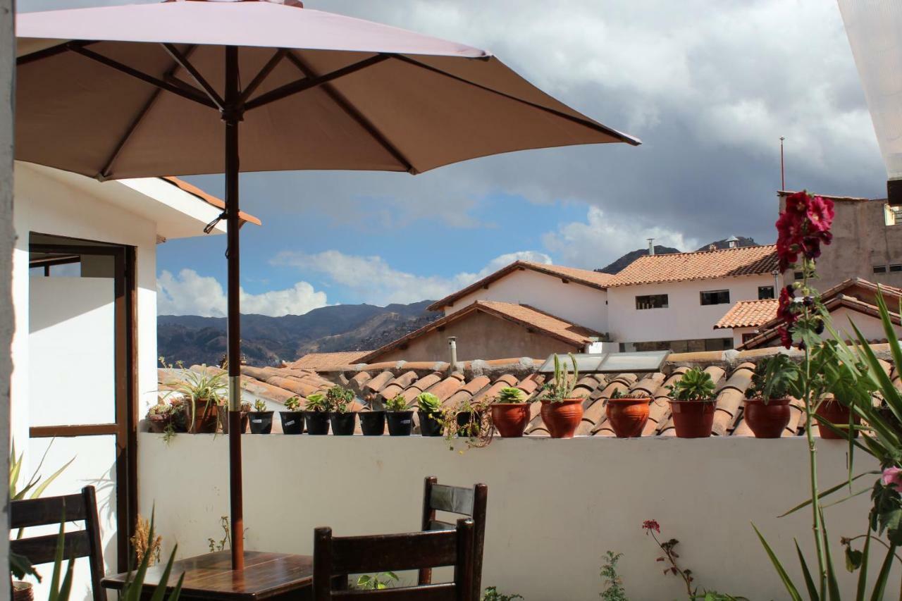 Hotel Montecristo クスコ エクステリア 写真