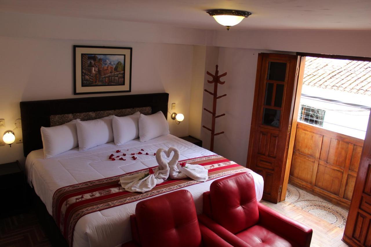 Hotel Montecristo クスコ エクステリア 写真