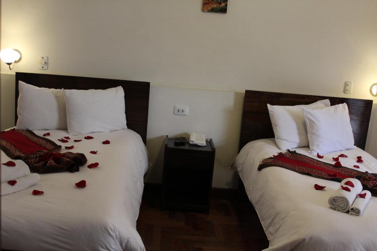 Hotel Montecristo クスコ エクステリア 写真