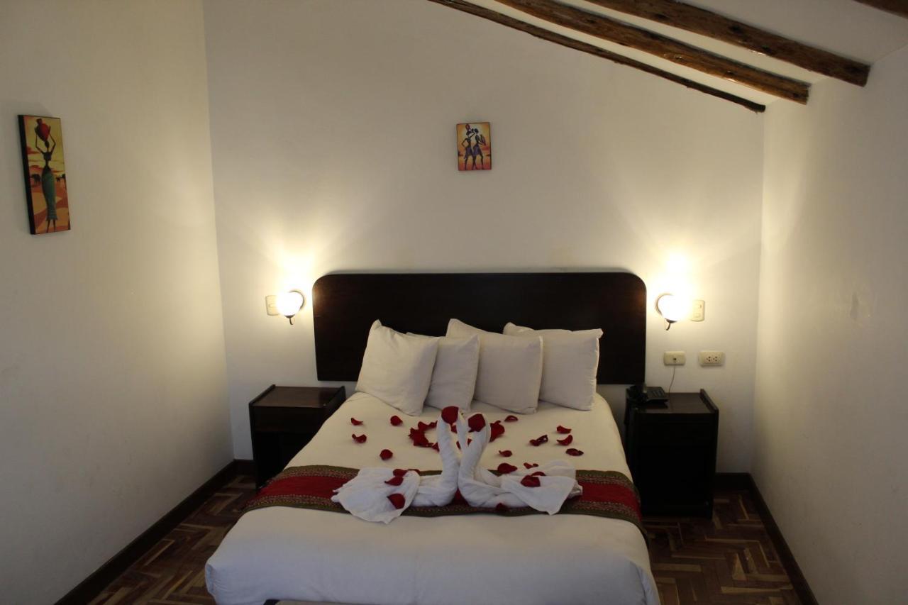 Hotel Montecristo クスコ エクステリア 写真