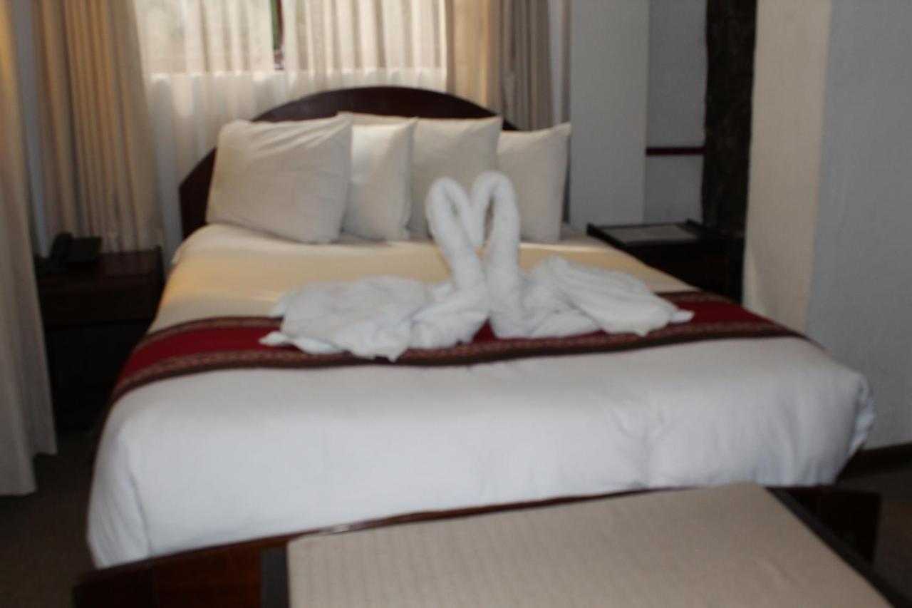 Hotel Montecristo クスコ エクステリア 写真